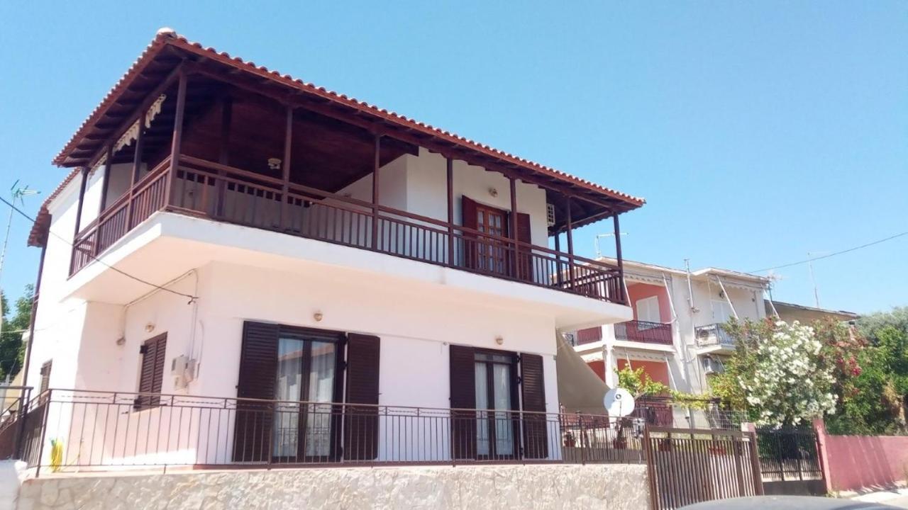 Balcony With View Βίλα Korifásion Εξωτερικό φωτογραφία